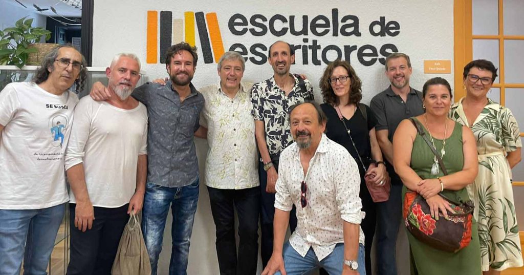Finalistas de la XVII Edición de Relatos en Cadena en la sede de Escuela de Escritores -IMG1500